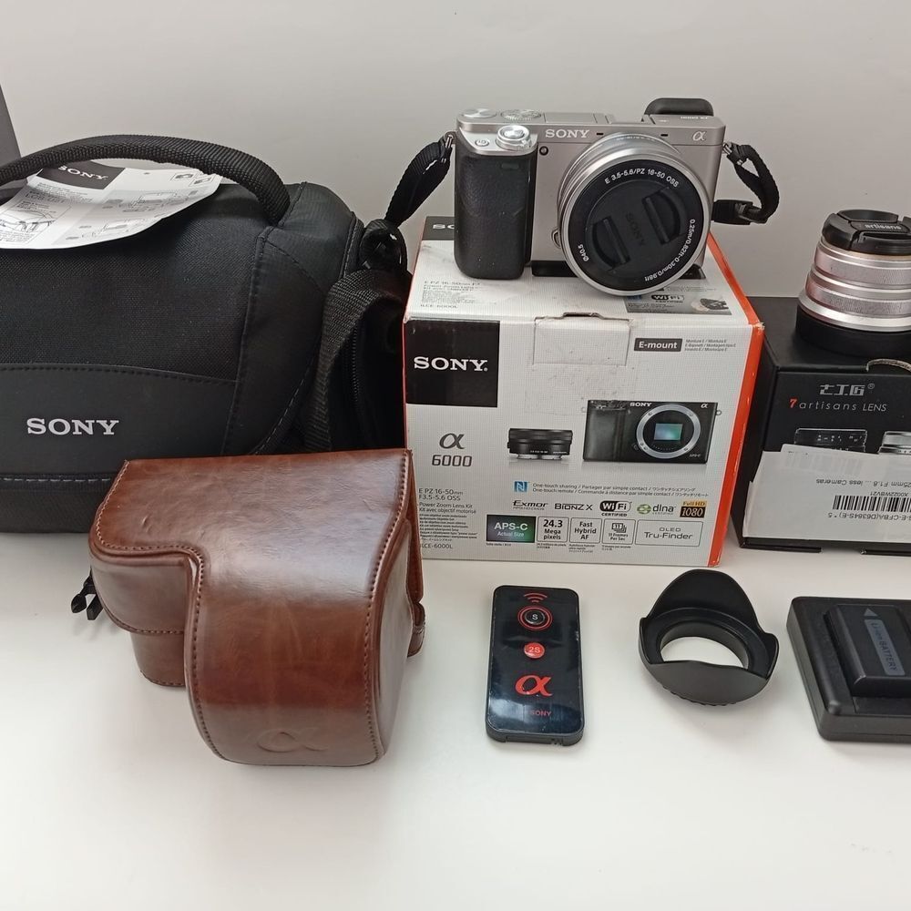 🔥Sony Alpha 6000 Silver Camera - Picture 3 of 11